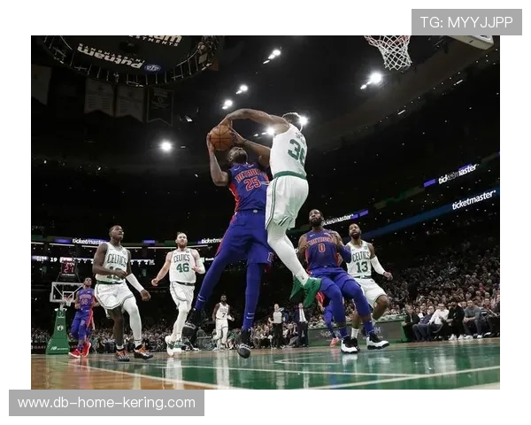 核心封盖：李磊最后一秒封阻对手关键投篮！